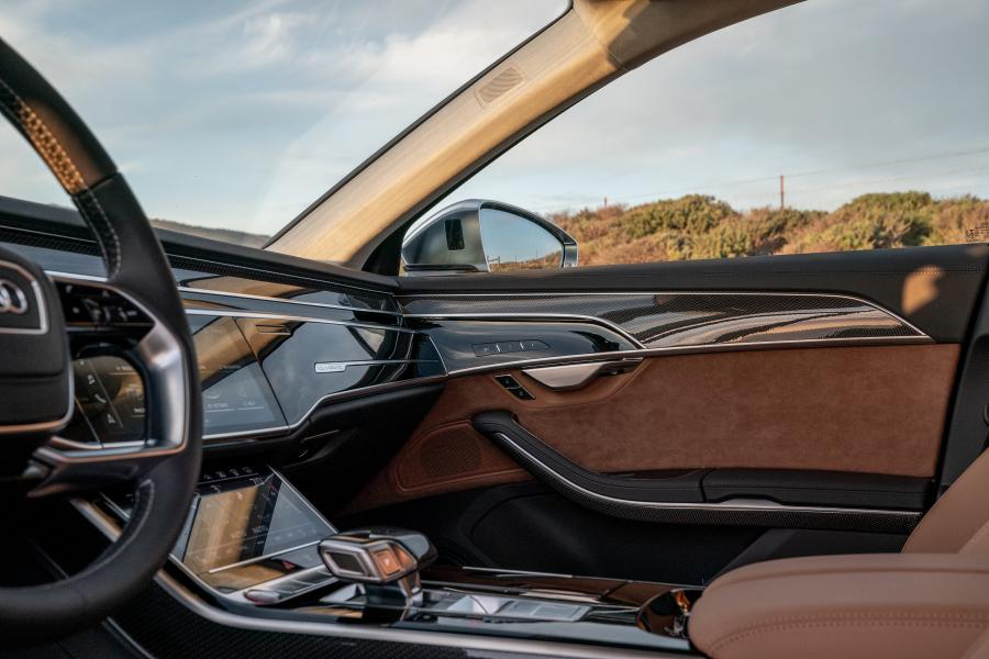 Интерьер Audi S8 (D5) 2019 года  (NA) (фото 5 из 40)